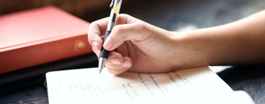 schrijvende hand manuscript beoordeling boekfunding